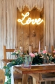 LAMPKA NEONOWA LED LOVE BIAŁY 61cm