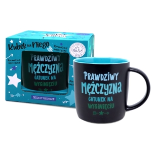 KUBEK PRAWDZIWY MĘŻCZYZNA GATUNEK NA WYGINIĘCIU CZARNY 350ml