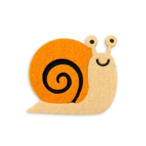 EMBLEMAT ŚLIMAK FILCOWY BEŻOWO-POMARAŃCZOWY 7x6cm