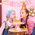 CZAPECZKI URODZINOWE KONIKI BRĄZOWE 6szt
