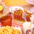 PUDEŁKA NA CHIPSY KONIKI BRĄZOWE 3szt