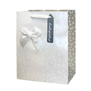 TOREBKA PREZENTOWA KWIATKI KOKARDA OPALIZUJĄCA BIAŁA 46x33cm